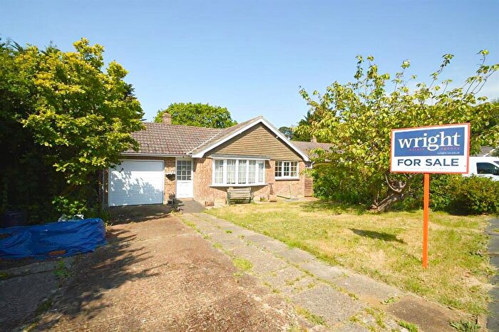 3 Bedroom Detached Bungalow For Sale In Bound Road, Freshwater, PO40
