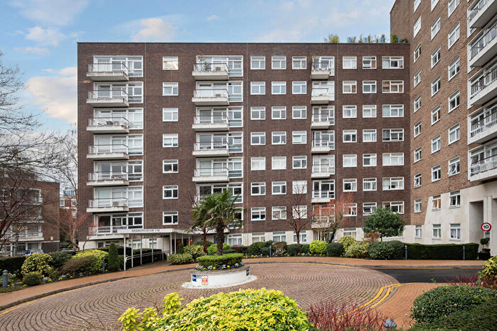 2 Bedroom Apartment For Sale In Sheringham, St. Johns Wood Park, London, NW8