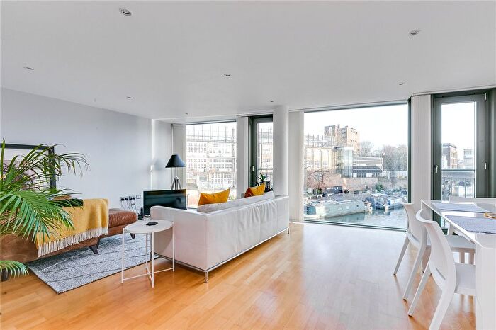 2 Bedroom Flat To Rent In Crystal Wharf, Graham Street, N1