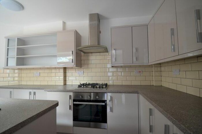 5 Bedroom Property To Rent In Rodbourne Road, Birmingham, B17