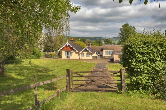 4 Bedroom Detached House For Sale In High Street, Brasted, Westerham, Kent, TN16