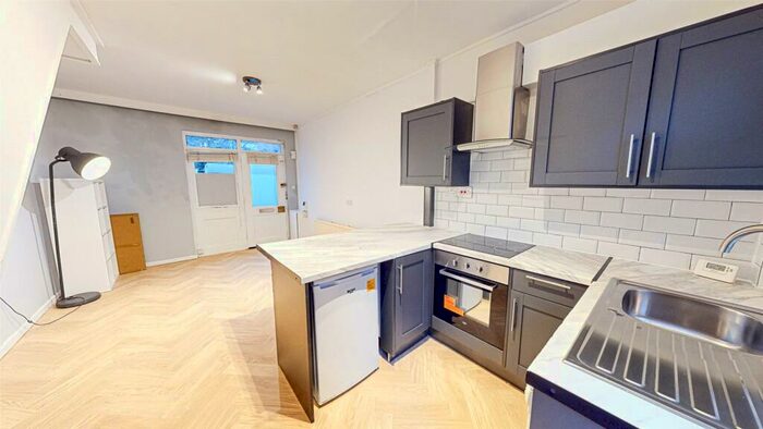 2 Bedroom End Of Terrace House To Rent In Stone Street, Castlefield, Manchester, M3