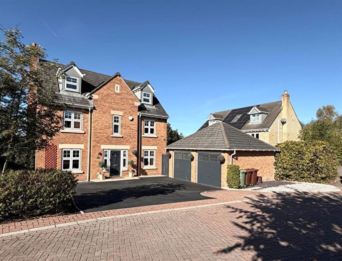 5 Bedroom Detached House For Sale In Henry Moore Court, Woolley Grange, Barnsley, S75
