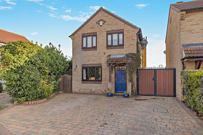 4 Bedroom Detached House For Sale In Bracken Court, Harworth, DN11
