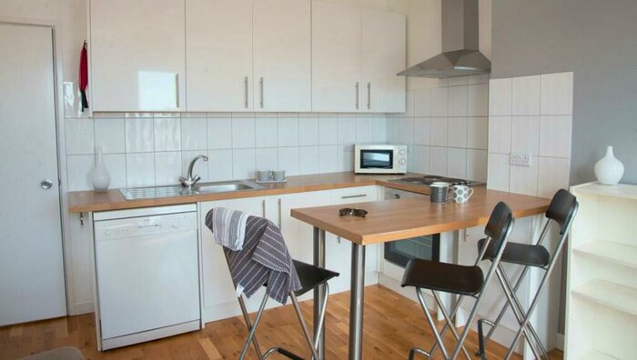 2 Bedroom Flat To Rent In St. Andrews Road, Southsea, PO5
