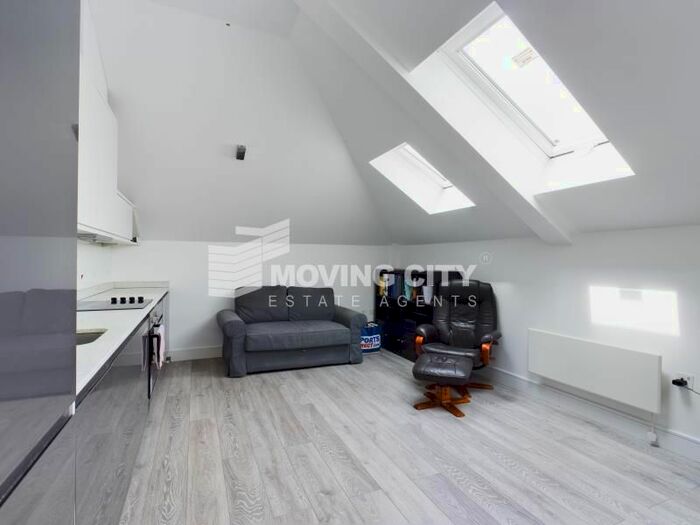1 Bedroom Flat To Rent In Castle Street, Reading, RG1