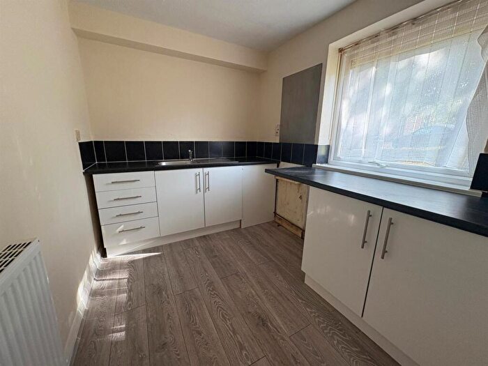 1 Bedroom Flat To Rent In Colley Drive, Sheffield, S5