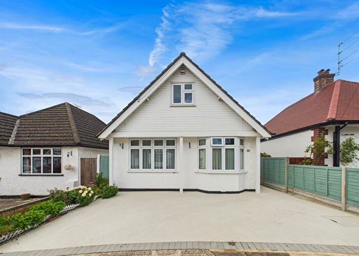 3 Bedroom Detached Bungalow For Sale In Hill Rise, Ruislip, HA4