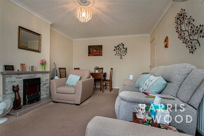 2 Bedroom Bungalow For Sale In Cottage Drive, Colchester, Essex, CO2