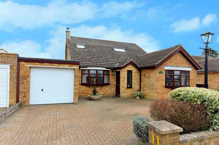 4 Bedroom Detached House For Sale In Earls Barton Road, Mears Ashby, Northampton, NN6