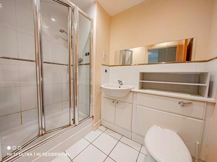 2 Bedroom Apartment To Rent In Granary Mansions, Erebus Drive, West Thamesmead, SE28