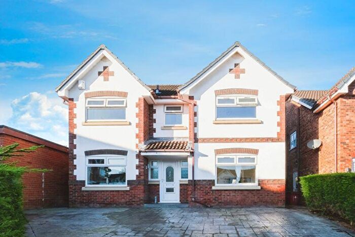 5 Bedroom Detached House For Sale In Chater Close, Whiston, L35