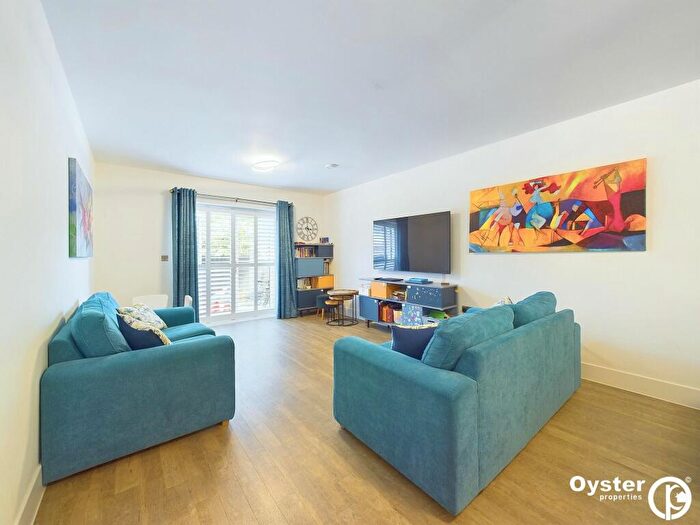 2 Bedroom Apartment To Rent In Tranquil Lane, Calla Court Tranquil Lane, HA2