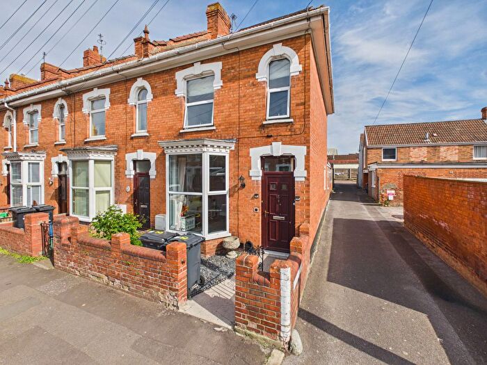 3 Bedroom Property For Sale In Camden Road, Bridgwater, TA6