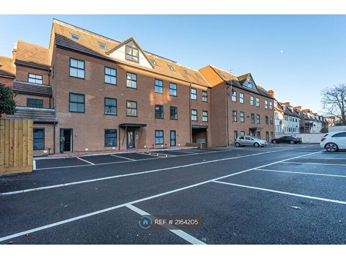 2 Bedroom Flat To Rent In Gild House, Bournemouth, BH2