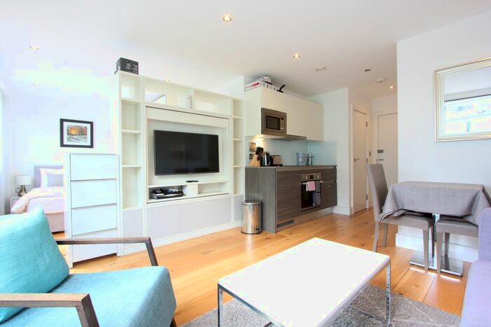 Studio To Rent In Trident House, Station Road, Hayes, UB3