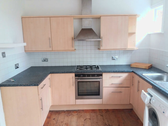 3 Bedroom Terraced House To Rent In Marmion Road, Hove, BN3
