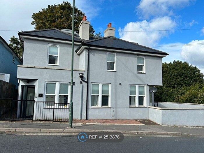 1 Bedroom Flat To Rent In Station Road, Crayford, DA1