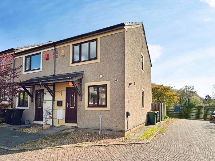 2 Bedroom Town House For Sale In Gillow Court, Galgate, LA1