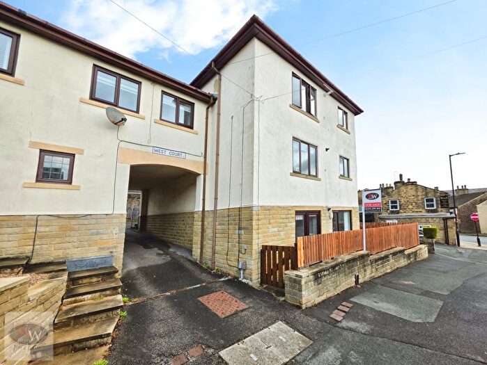 2 Bedroom Flat For Sale In Westgate, Baildon, BD17