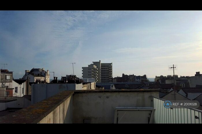 2 Bedroom Semi-Detached House To Rent In Little Western Street, Hove, BN3