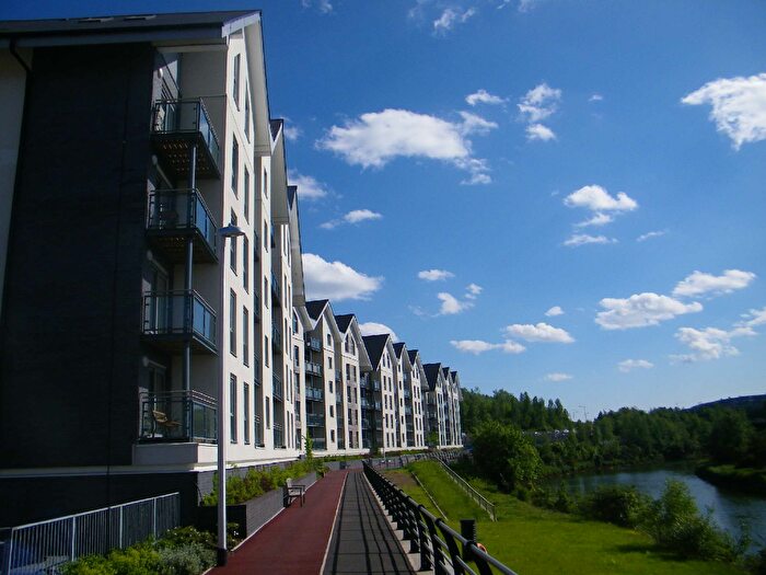 1 Bedroom Flat To Rent In Royal Sovereign Apartments, Swansea, SA1