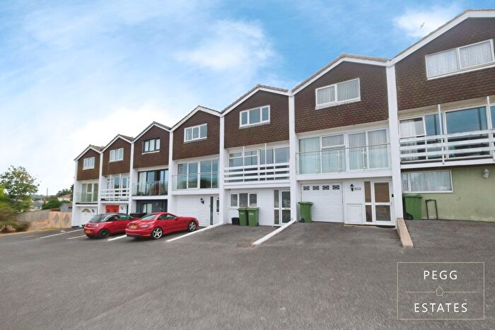 4 Bedroom Terraced House For Sale In Perinville Road, Torquay, TQ1