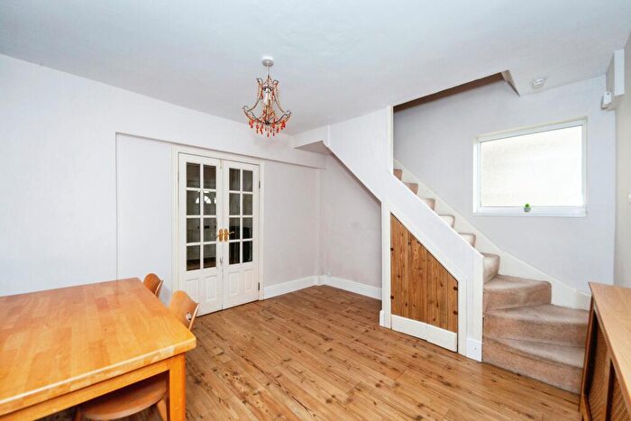 3 Bedroom Semi-Detached House For Sale In Victoria Road, Saltney, Chester, Flintshire, CH4