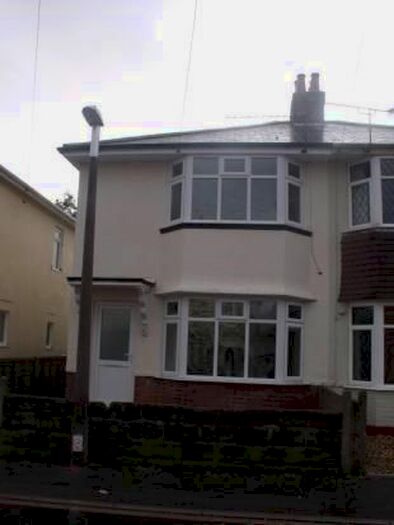 3 Bedroom Semi-Detached House To Rent In Cecil Road, Poole, BH12