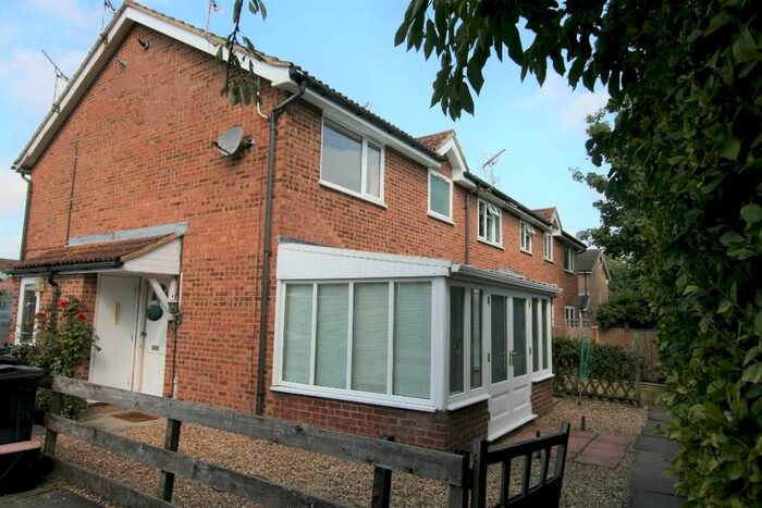 1 Bedroom End Of Terrace House To Rent In Bowens Field, Ashford, Kent, TN23