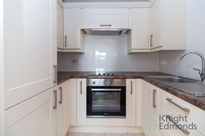1 Bedroom Property To Rent In Marsham Street, Maidstone, ME14
