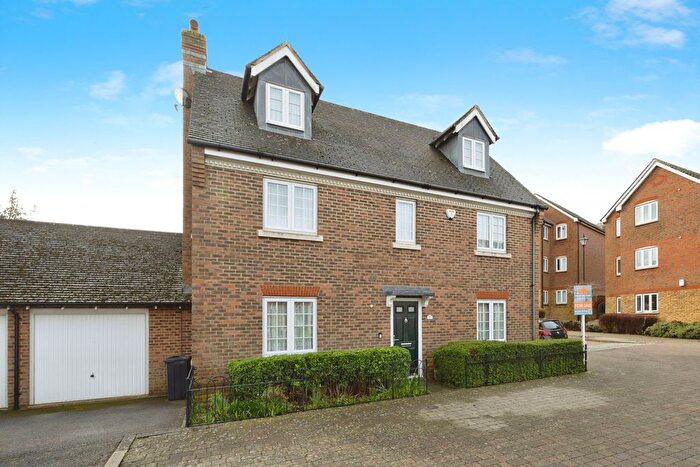 5 Bedroom Detached House For Sale In Running Foxes Lane, Ashford, TN23