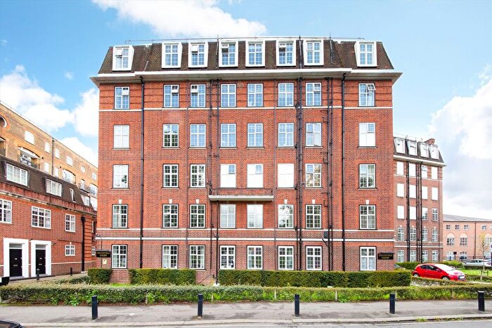 1 Bedroom Flat For Sale In Heathfield Terrace, Chiswick, W4