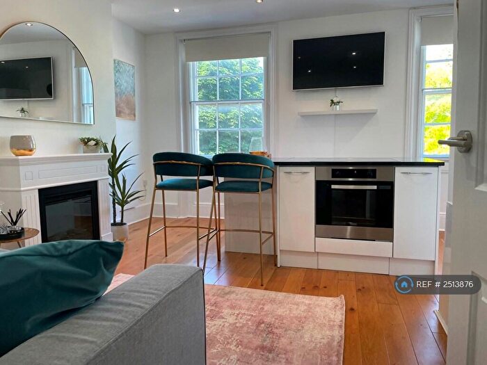 1 Bedroom Flat To Rent In Princess Road, London, NW1