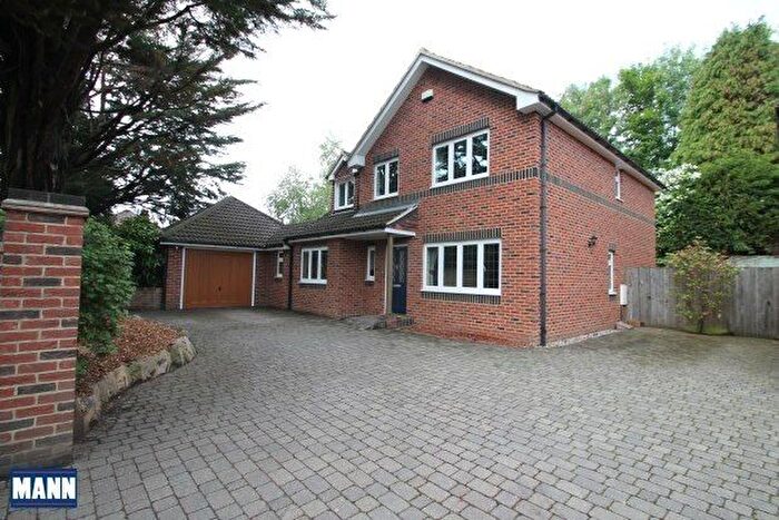 5 Bedroom Property To Rent In Hadlow Road, Tonbridge, TN9