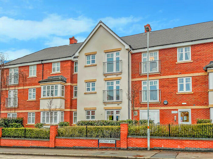 1 Bedroom Apartment To Rent In Rosebud Court, Westfield Road, Wellingborough, NN8