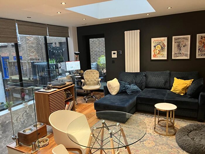 1 Bedroom Flat To Rent In Artillery Lane London, E1