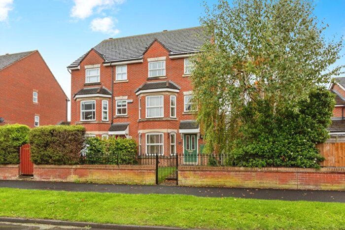 4 Bedroom End Of Terrace House For Sale In Romanby Road, Northallerton, North Yorkshire, DL7