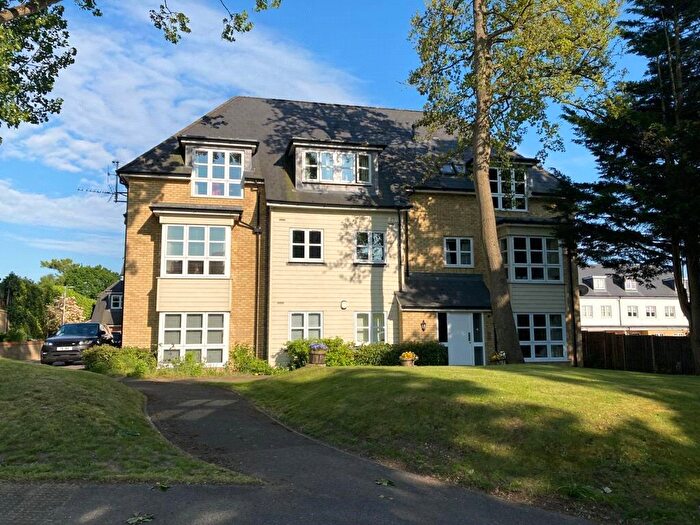 2 Bedroom Apartment To Rent In Frigenti Place, Maidstone, Kent, ME14