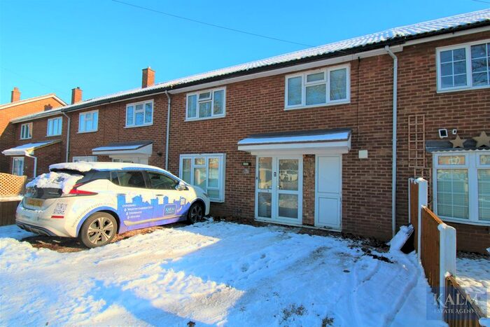 3 Bedroom Terraced House To Rent In Ashdown Road, Stevenage, SG2