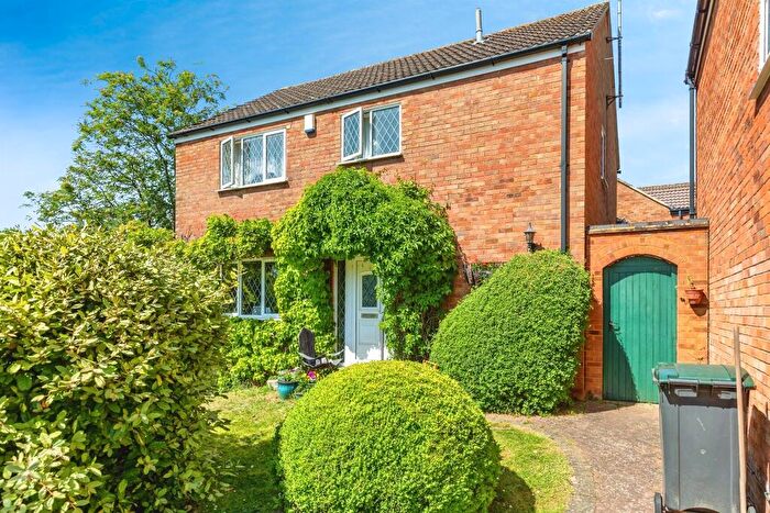 3 Bedroom Detached House For Sale In High Street, Wymington, Rushden, NN10
