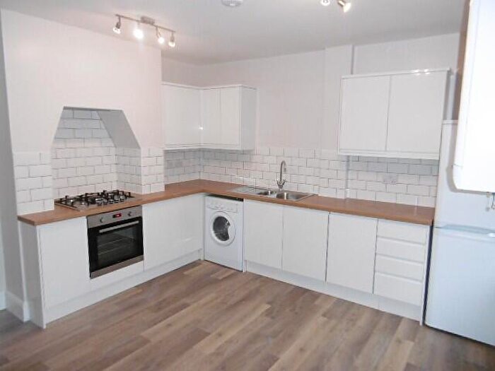 2 Bedroom End Of Terrace House To Rent In Montague Street, Beeston, NG9