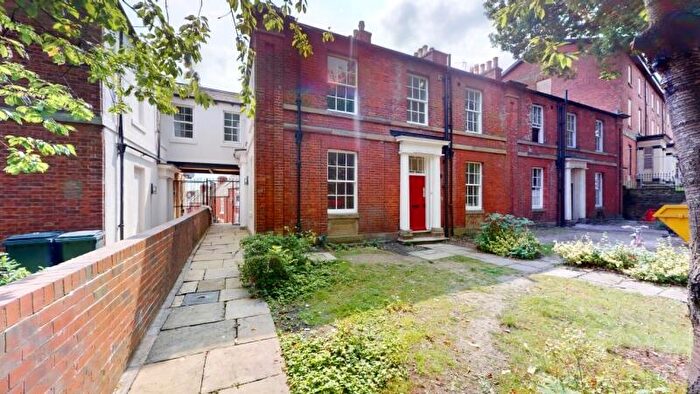 4 Bedroom End Of Terrace House To Rent In Glossop Road, Broomhall, Sheffield, S10