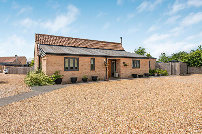 3 Bedroom Detached Bungalow For Sale In Petersfield, Stretham, Ely, Cambridgeshire, CB6