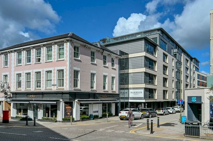 2 Bedroom Flat To Rent In Alexandra Terrace, Guildford, GU1