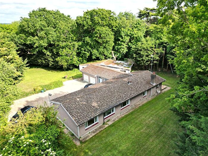 5 Bedroom Bungalow For Sale In The Lodge, St Andrews Road, Kingsbury, London, NW9