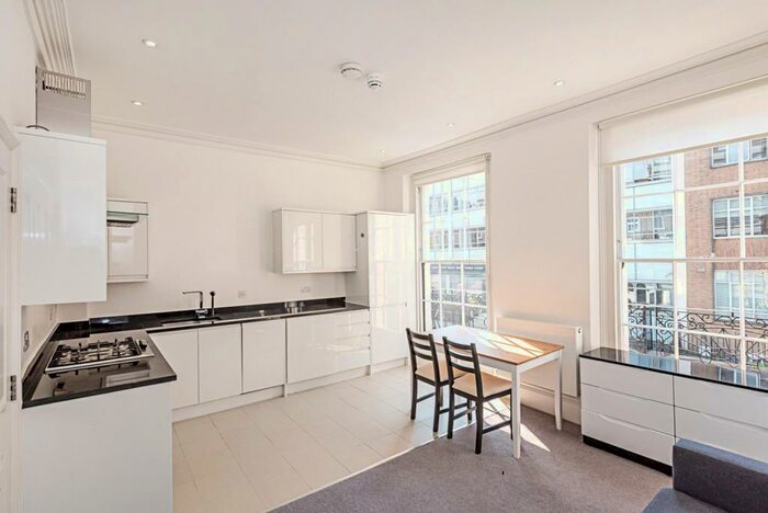 1 Bedroom Apartment To Rent In North Gower Street, Euston, London, NW1