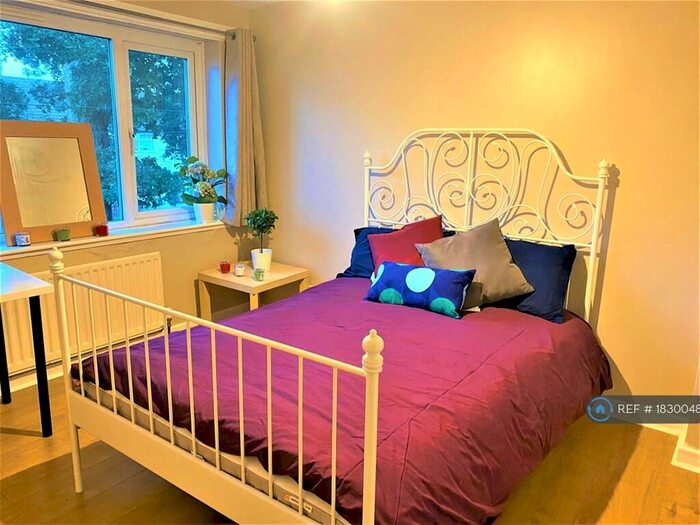 1 Bedroom Flat To Rent In Thirlmere Close, Coventry, CV4