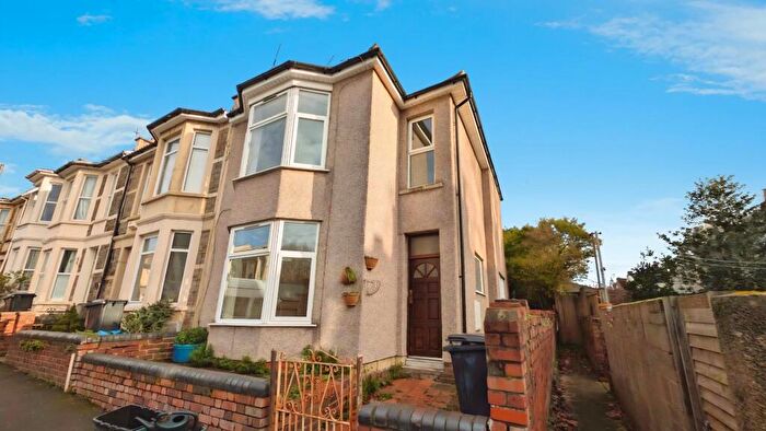 2 Bedroom End Of Terrace House For Sale In Congleton Road, Bristol, BS5