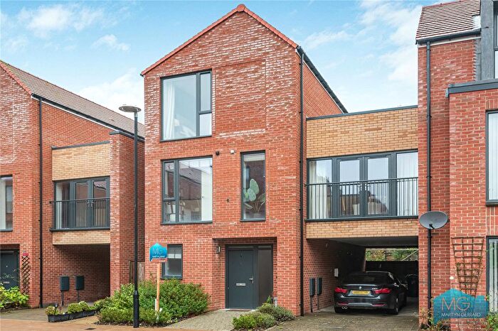 5 Bedroom Detached House For Sale In Peter Collinson Vale, Mill Hill, NW7